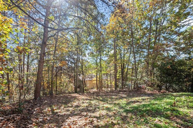 Image for property 5460 Apache Trail, Gainesville, GA 30506