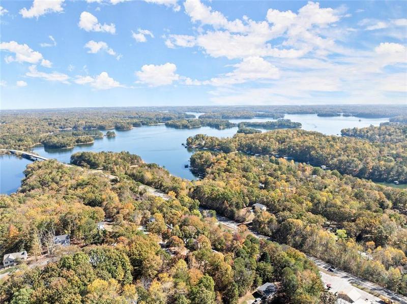 Image for property 5460 Apache Trail, Gainesville, GA 30506
