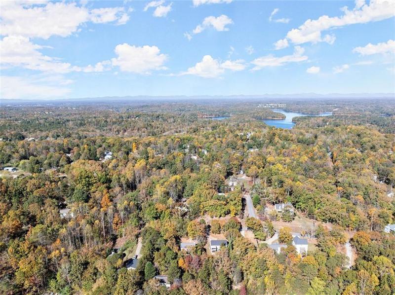 Image for property 5460 Apache Trail, Gainesville, GA 30506