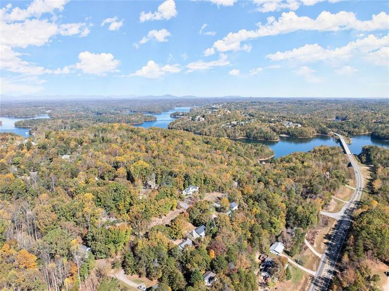 Image for property 5460 Apache Trail, Gainesville, GA 30506