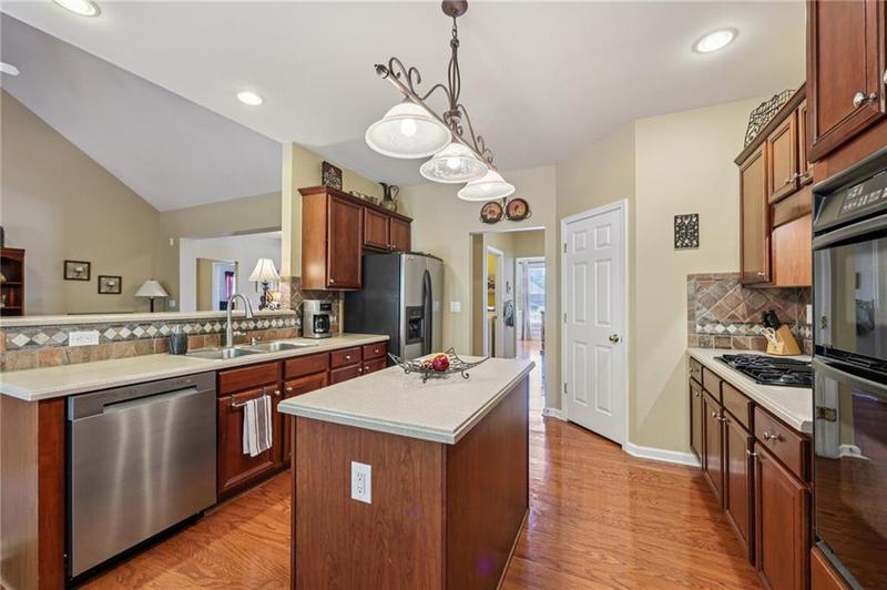 Image for property 3301 Lost Meadows Lane, Buford, GA 30519