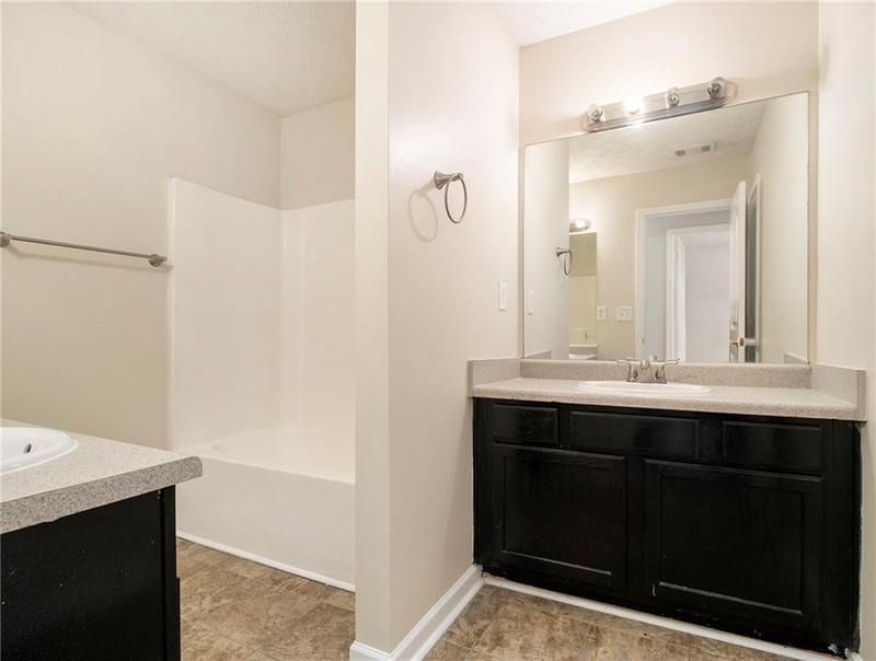 Image for property 302 Granite Grove, Loganville, GA 30052