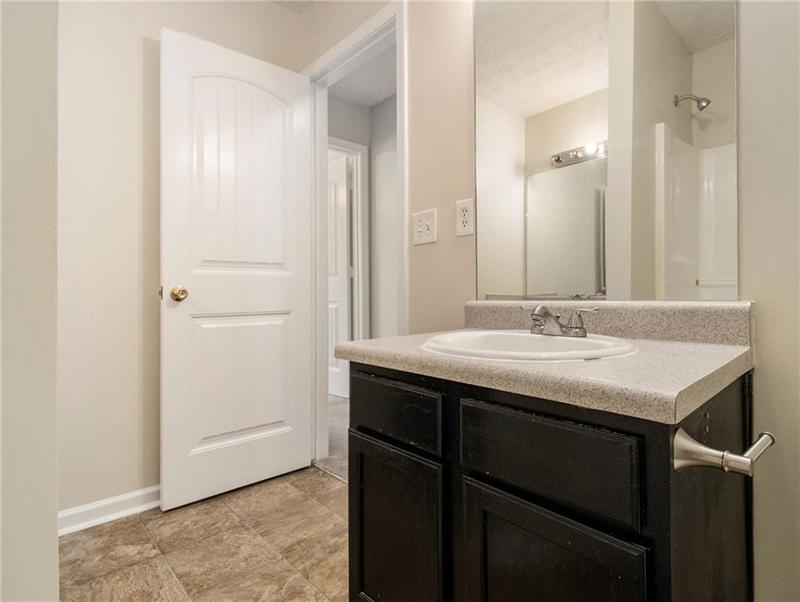 Image for property 302 Granite Grove, Loganville, GA 30052