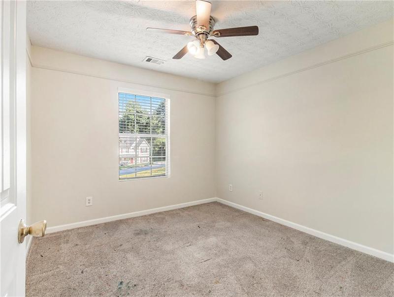 Image for property 302 Granite Grove, Loganville, GA 30052