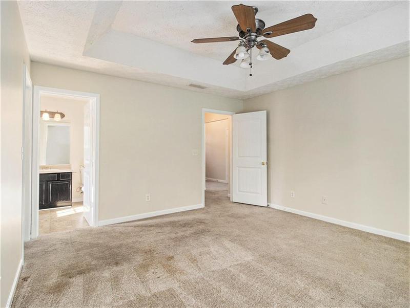 Image for property 302 Granite Grove, Loganville, GA 30052
