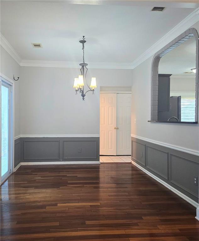 Image for property 310 AVEBURY Court, Johns Creek, GA 30022