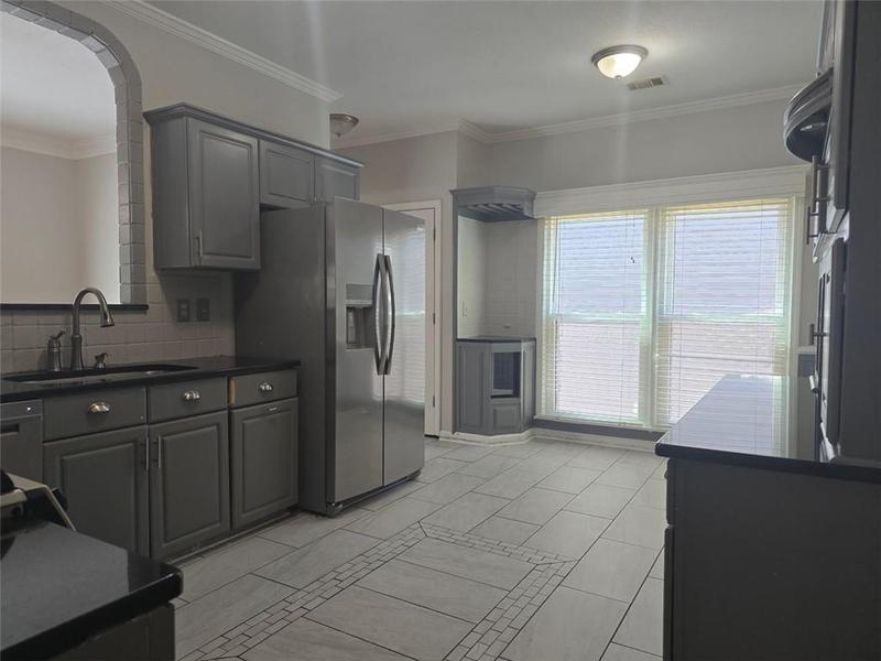Image for property 310 AVEBURY Court, Johns Creek, GA 30022