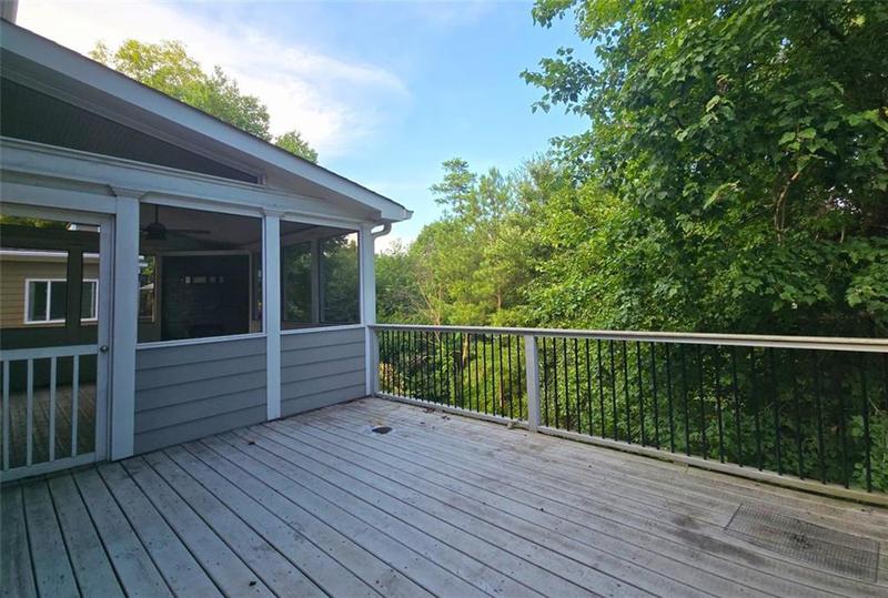 Image for property 310 AVEBURY Court, Johns Creek, GA 30022