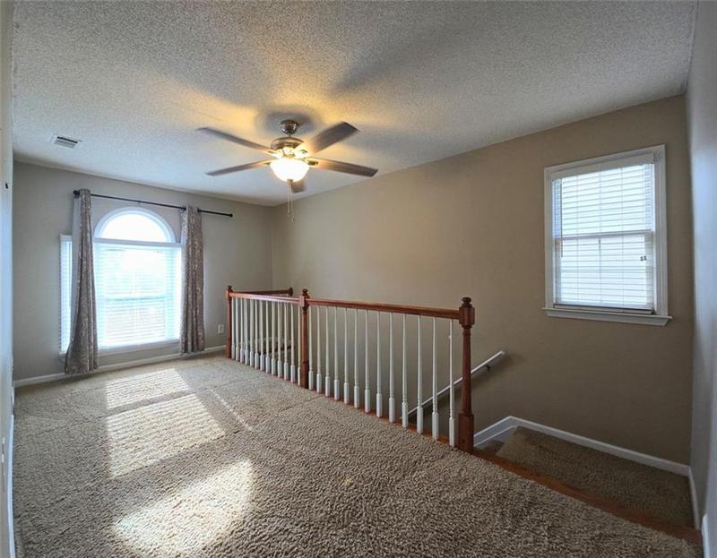 Image for property 310 AVEBURY Court, Johns Creek, GA 30022