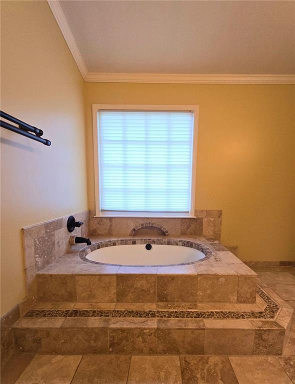 Image for property 310 AVEBURY Court, Johns Creek, GA 30022