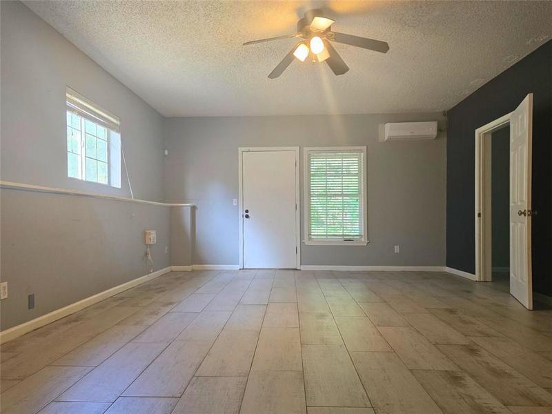 Image for property 310 AVEBURY Court, Johns Creek, GA 30022