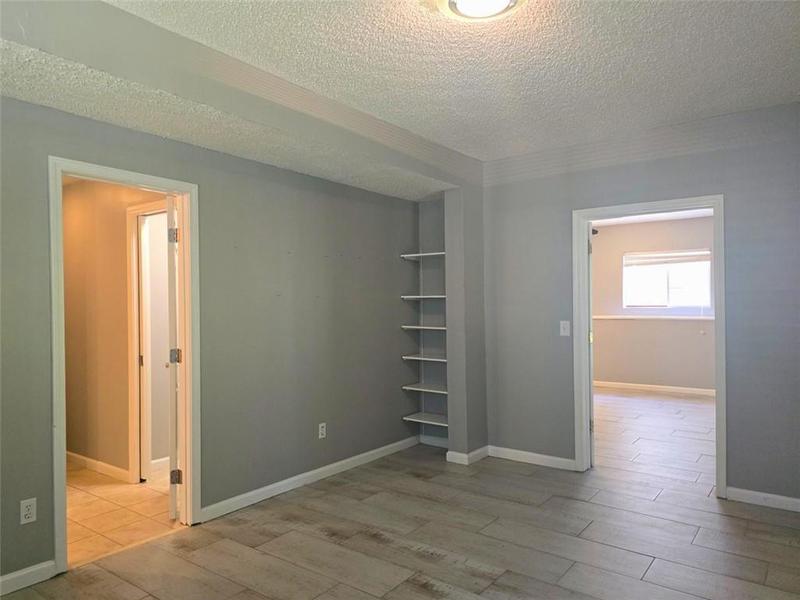 Image for property 310 AVEBURY Court, Johns Creek, GA 30022