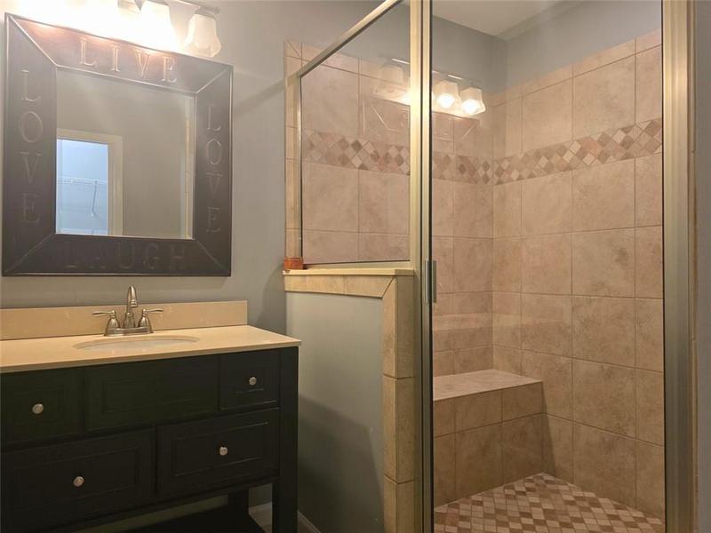 Image for property 310 AVEBURY Court, Johns Creek, GA 30022
