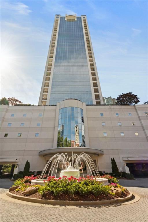 Image for property 2828 PEACHTREE Road 1704, Atlanta, GA 30305