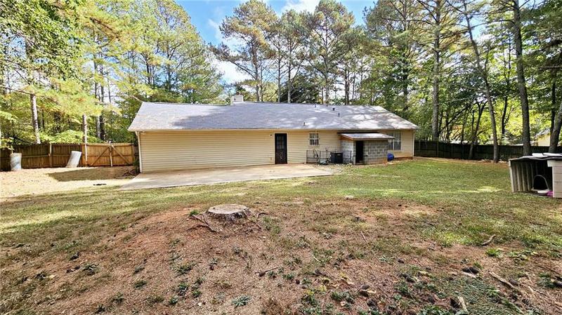 Image for property 115 BOND Drive, Ellenwood, GA 30294