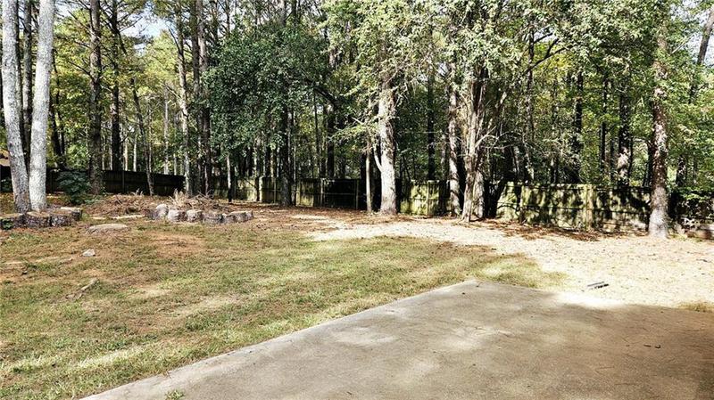Image for property 115 BOND Drive, Ellenwood, GA 30294