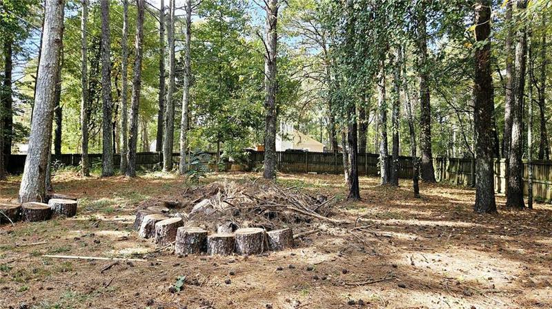 Image for property 115 BOND Drive, Ellenwood, GA 30294
