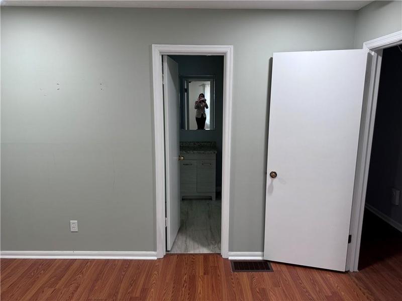 Image for property 1056 Jeanette Court, Stone Mountain, GA 30088
