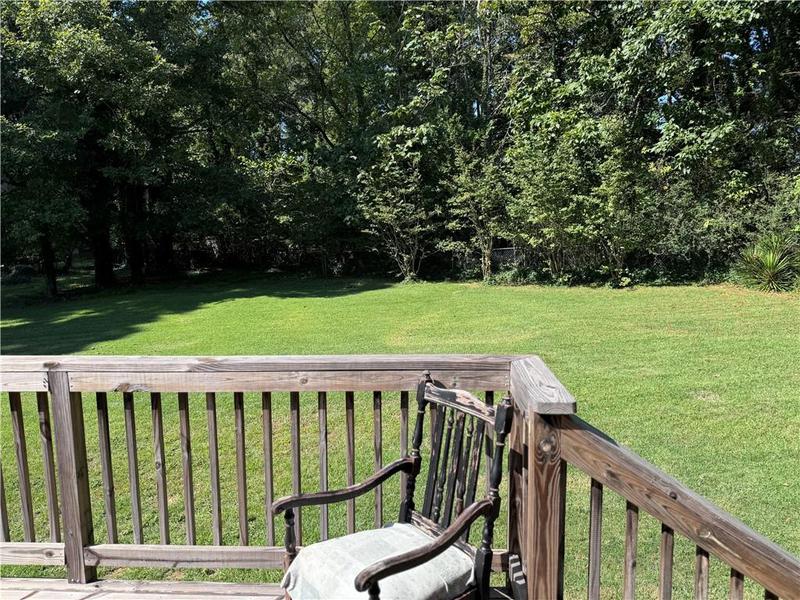 Image for property 1056 Jeanette Court, Stone Mountain, GA 30088