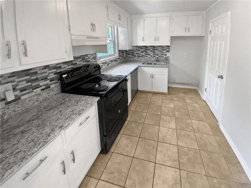Image for property 300 Winding River Road A, Atlanta, GA 30350