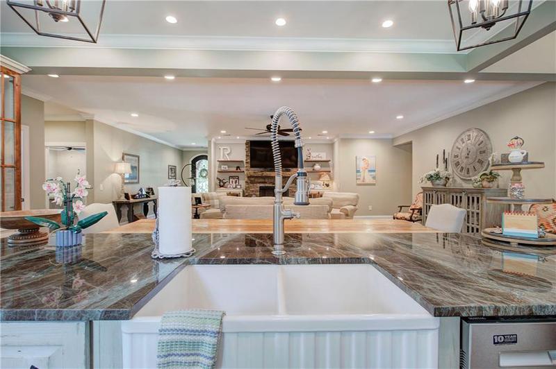 Image for property 200 Sherwood Drive, Calhoun, GA 30701