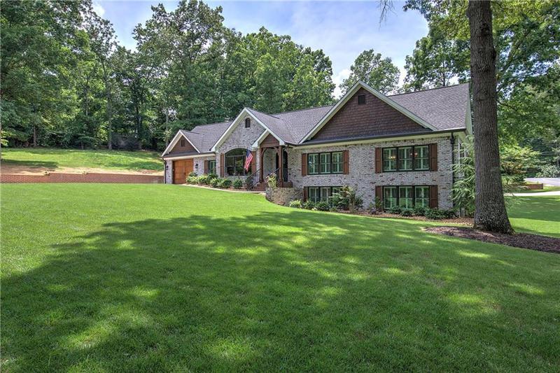 Image for property 200 Sherwood Drive, Calhoun, GA 30701
