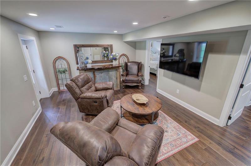 Image for property 200 Sherwood Drive, Calhoun, GA 30701
