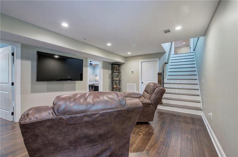 Image for property 200 Sherwood Drive, Calhoun, GA 30701