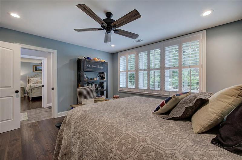 Image for property 200 Sherwood Drive, Calhoun, GA 30701