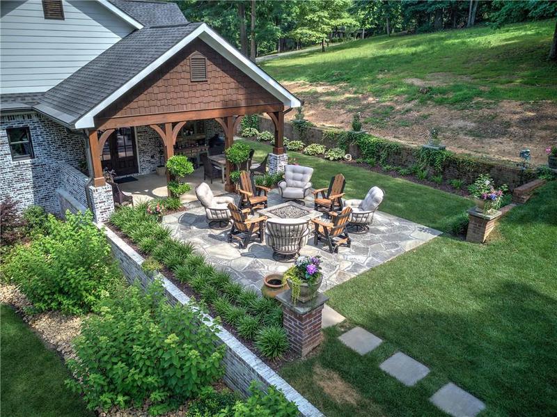 Image for property 200 Sherwood Drive, Calhoun, GA 30701