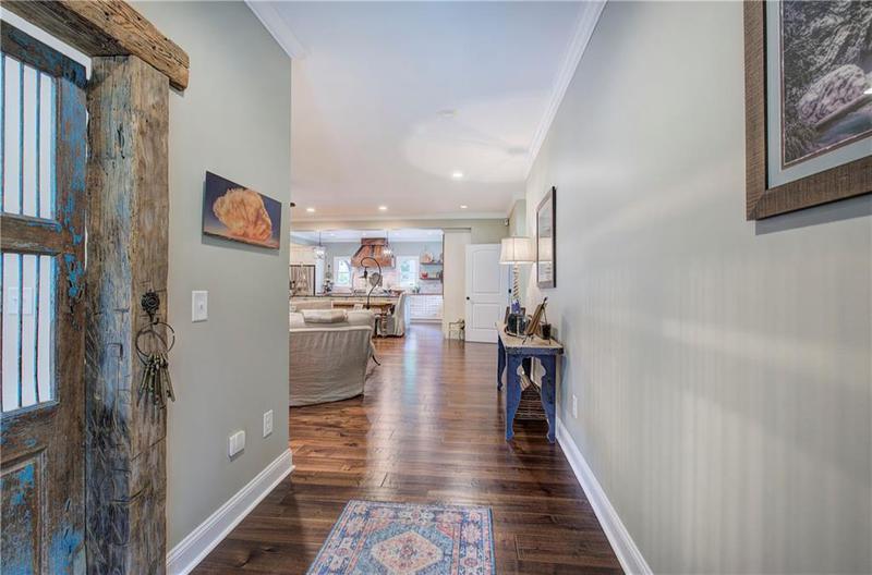 Image for property 200 Sherwood Drive, Calhoun, GA 30701