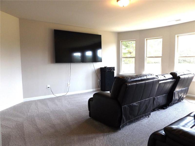 Image for property 689 Jeff Davis Drive, Fayetteville, GA 30215