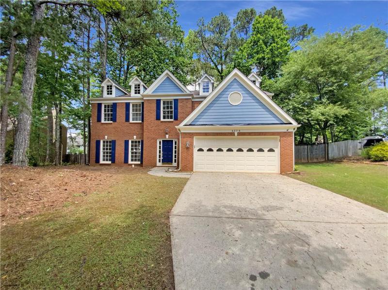 Image for property 6370 Maid Marion Close, Alpharetta, GA 30005