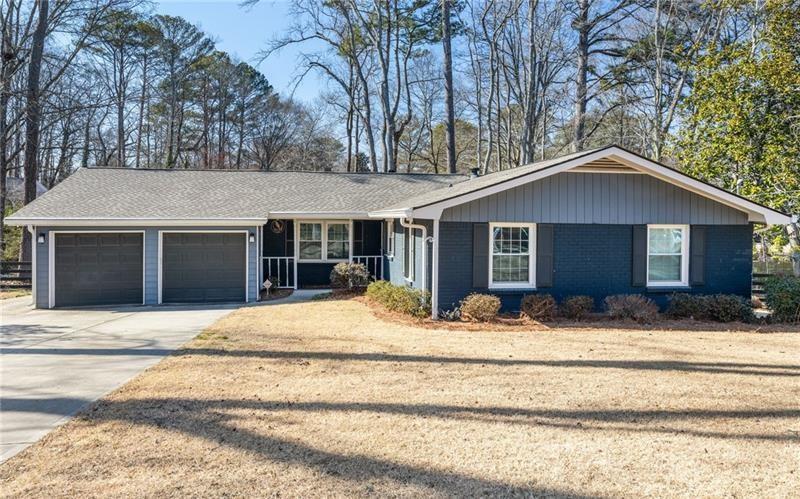 Image for property 154 Cold Creek Drive, Alpharetta, GA 30009