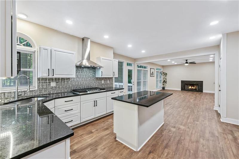 Image for property 465 Woodbrook Way, Lawrenceville, GA 30043