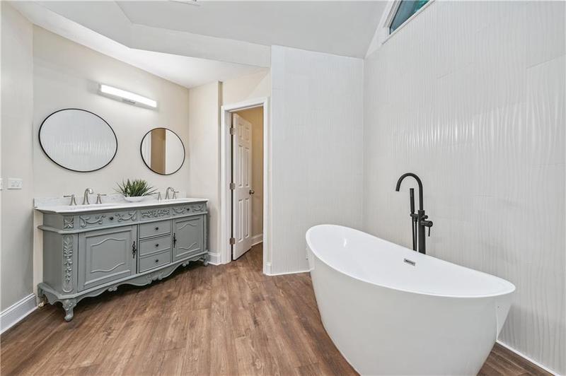 Image for property 465 Woodbrook Way, Lawrenceville, GA 30043