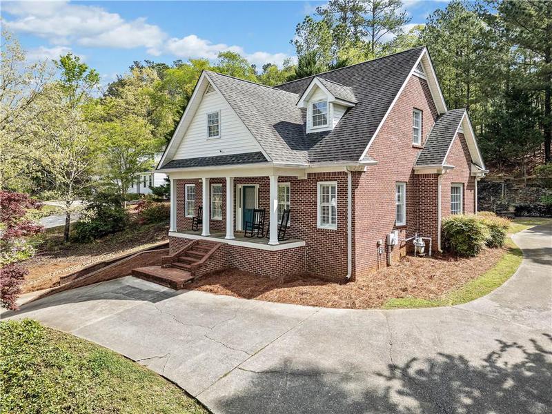 Image for property 324 Etowah Drive, Cartersville, GA 30120