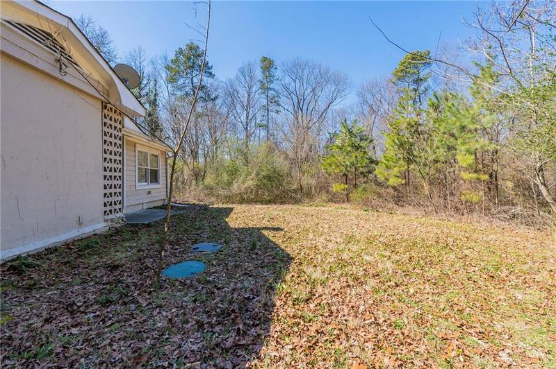 Image for property 940 Blair Bridge Road, Austell, GA 30168