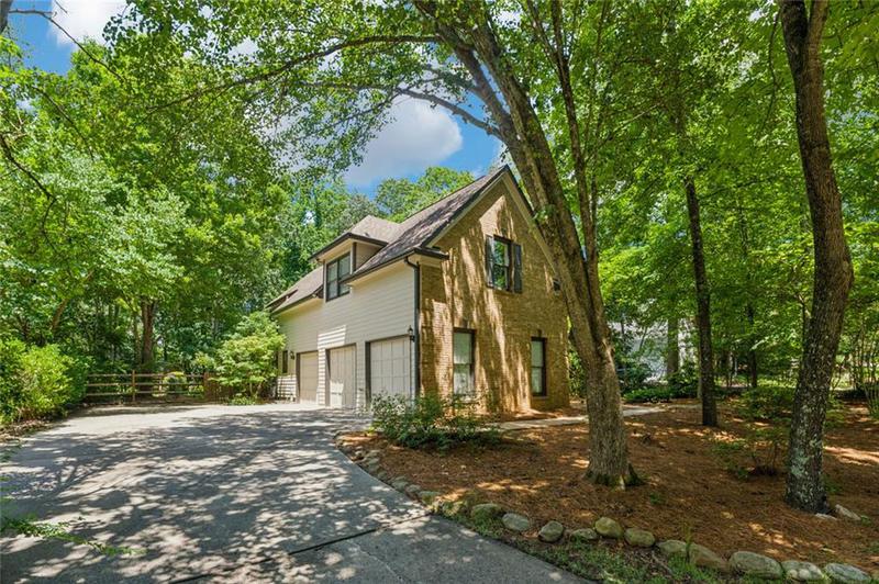 Image for property 7035 Ridge Forest Walk, Cumming, GA 30040