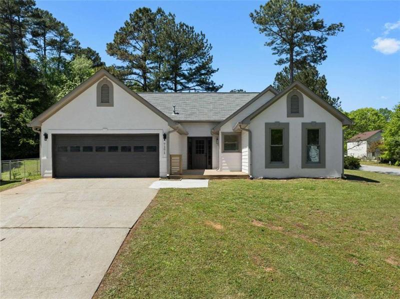 Image for property 7171 Hazelwood Drive, Jonesboro, GA 30236