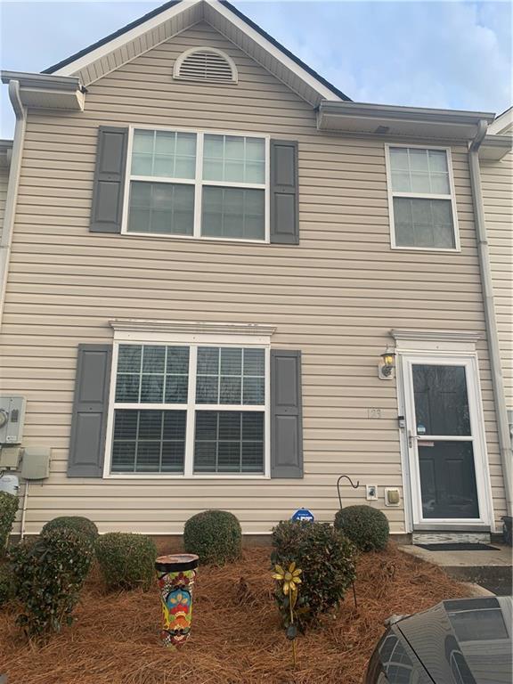 Image for property 123 Chastain Circle, Newnan, GA 30263