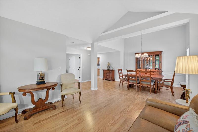 Image for property 3355 Stoneleigh Run Drive, Buford, GA 30519