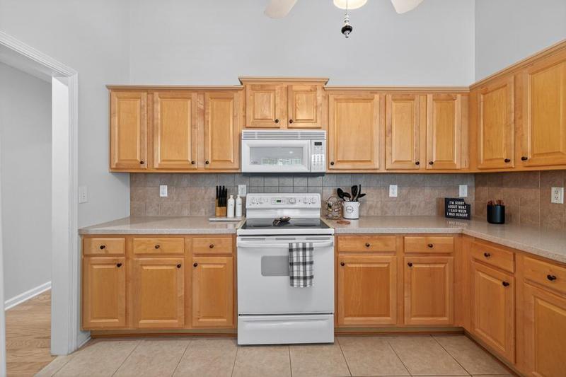Image for property 3355 Stoneleigh Run Drive, Buford, GA 30519