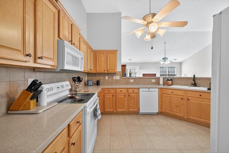 Image for property 3355 Stoneleigh Run Drive, Buford, GA 30519