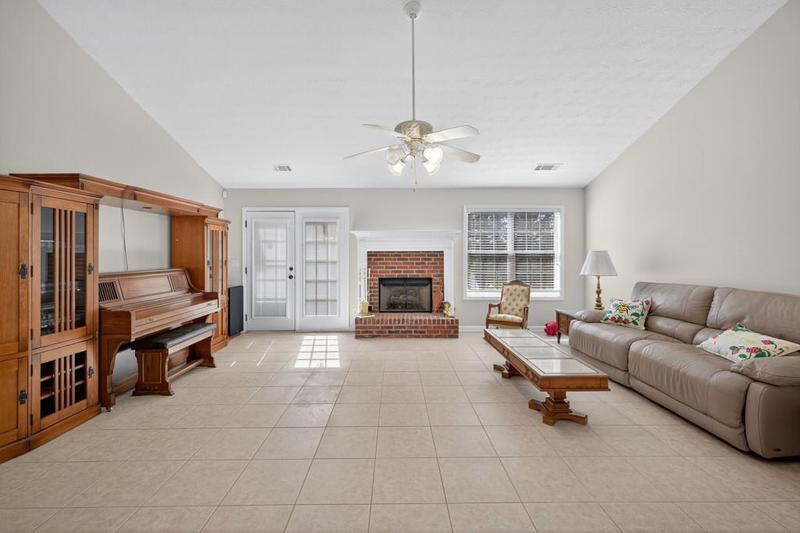 Image for property 3355 Stoneleigh Run Drive, Buford, GA 30519