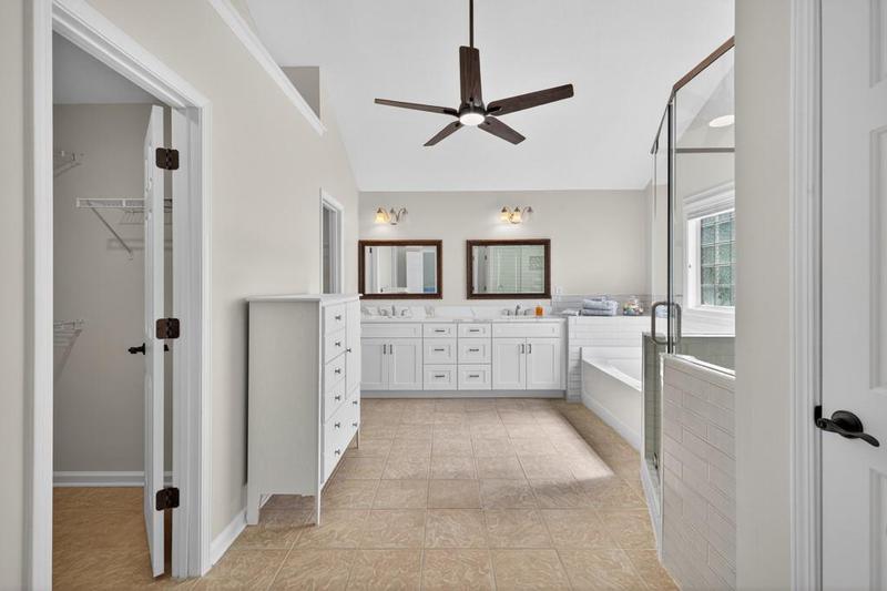 Image for property 3355 Stoneleigh Run Drive, Buford, GA 30519