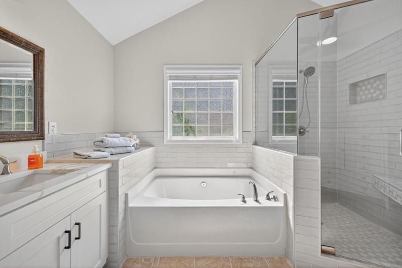 Image for property 3355 Stoneleigh Run Drive, Buford, GA 30519