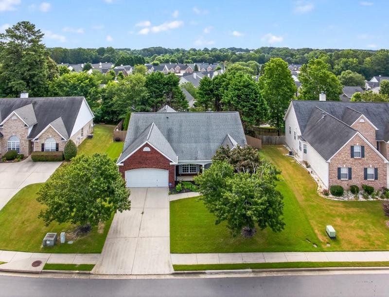 Image for property 3355 Stoneleigh Run Drive, Buford, GA 30519
