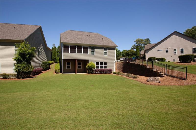 Image for property 3032 Scarlet Oak Lane, Gainesville, GA 30504