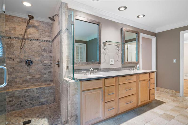 Image for property 465 WILLOWBROOK Drive, Smyrna, GA 30082